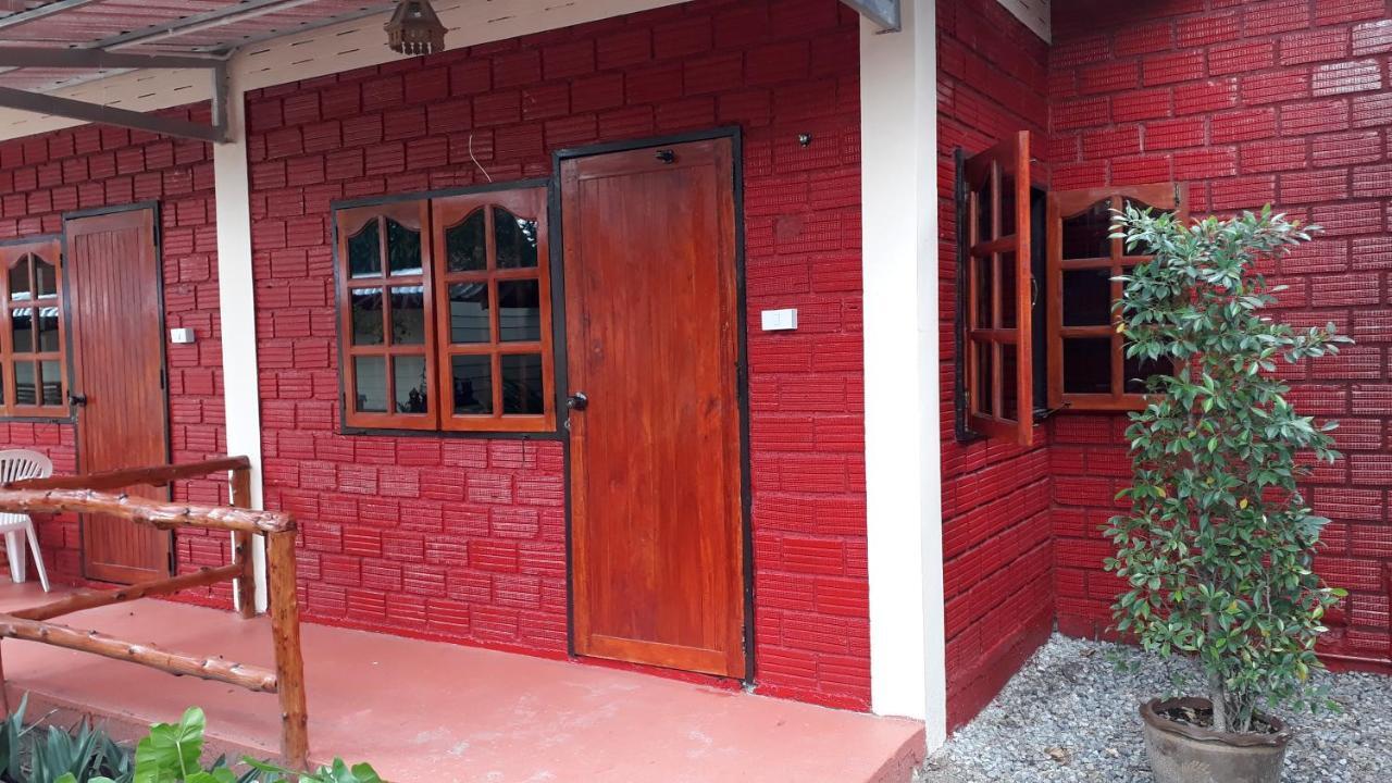 Hans Strand Bungalows Ko Lanta Екстериор снимка